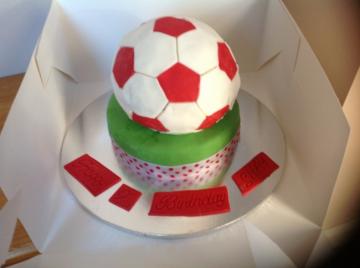 Football cake