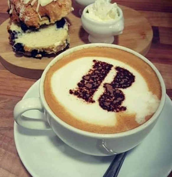 ⭐️⭐️⭐️ FULL TIME COFFEE SHOP ASSISTANT  REQUIRED 